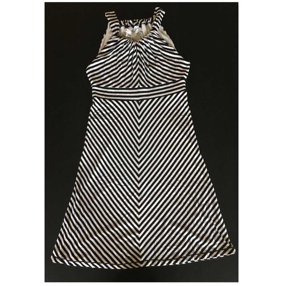 Max Studio Dress - Picture 2 of 5